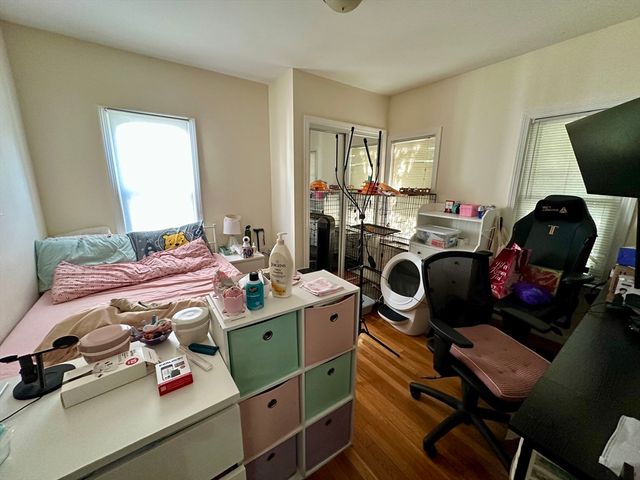 30 Linden St 30, Boston, MA 02134