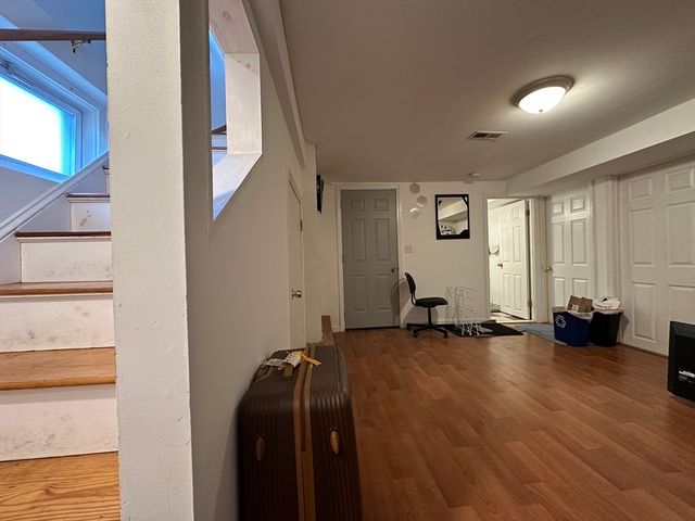 30 Linden St 30, Boston, MA 02134