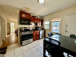 30 Linden St 30, Boston, MA 02134