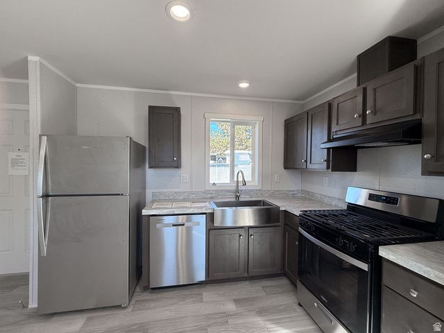 203 DARLINGTON WAY, Layton, UT 84041