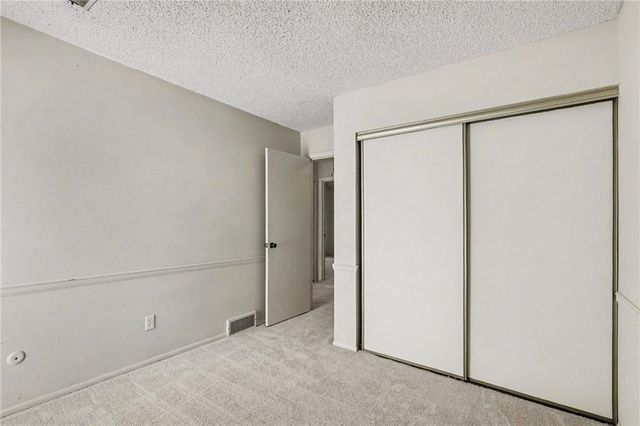 12200 W 79th Terrace, Lenexa, KS 66215