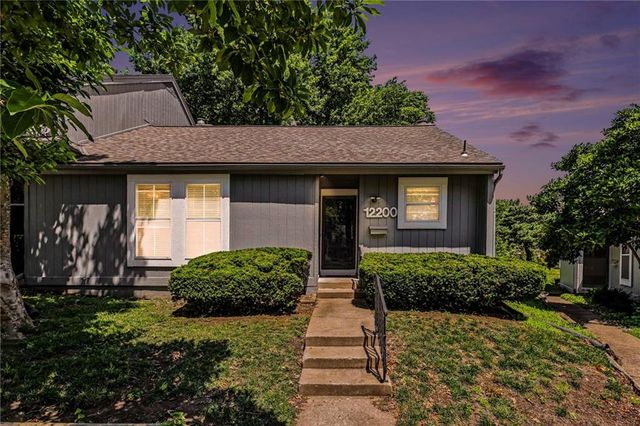 12200 W 79th Terrace, Lenexa, KS 66215
