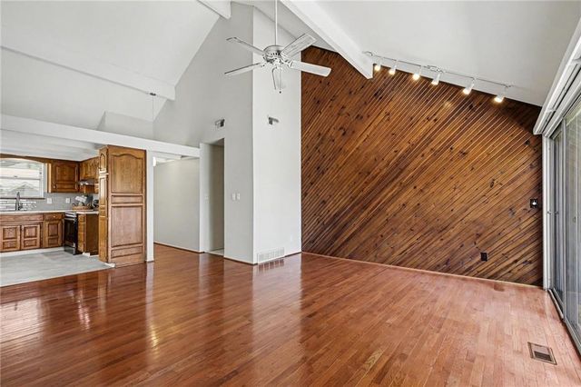 12200 W 79th Terrace, Lenexa, KS 66215