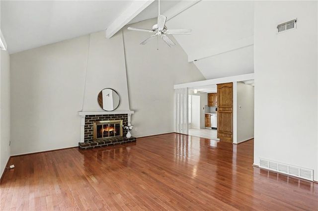 12200 W 79th Terrace, Lenexa, KS 66215
