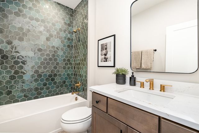 122 Zola Alley, N, Nashville, TN 37209