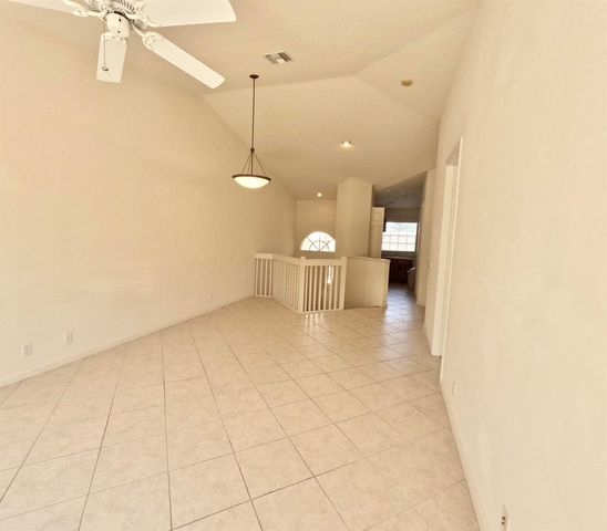 8125 Carnoustie Place, Port St. Lucie, FL 34986