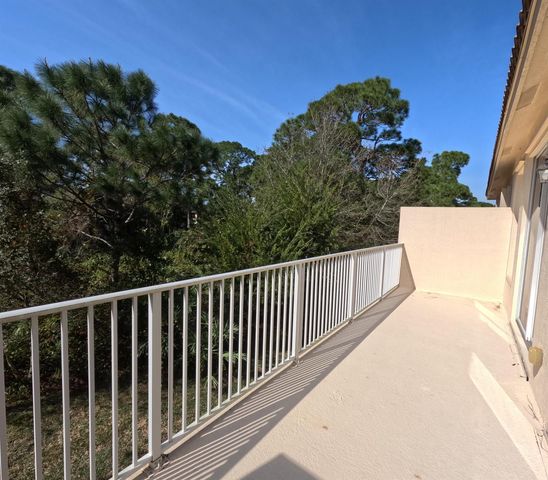 8125 Carnoustie Place, Port St. Lucie, FL 34986