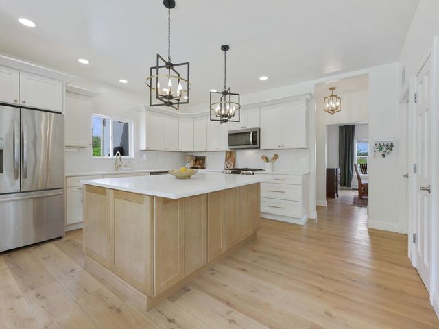 2433 H Road, Grand Junction, CO 81505
