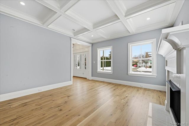 135 Adams Street, Garden City, NY 11530