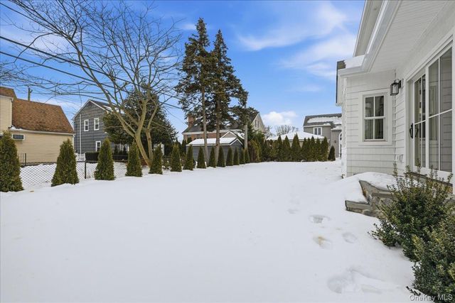 135 Adams Street, Garden City, NY 11530