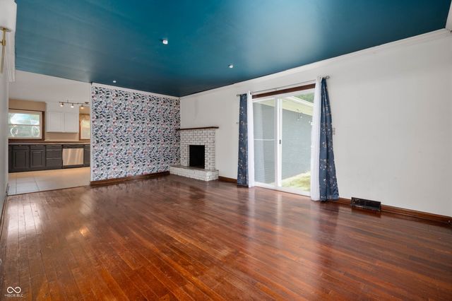 6546 Derbyshire Road, Indianapolis, IN 46227