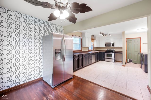 6546 Derbyshire Road, Indianapolis, IN 46227