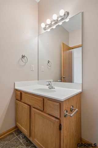 1247 Turtle Creek Road, Lincoln, NE 68521