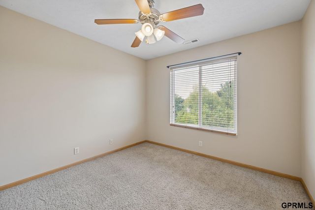 1247 Turtle Creek Road, Lincoln, NE 68521