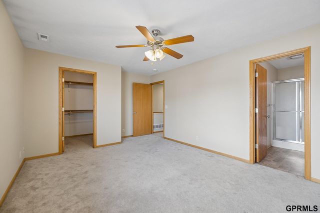 1247 Turtle Creek Road, Lincoln, NE 68521