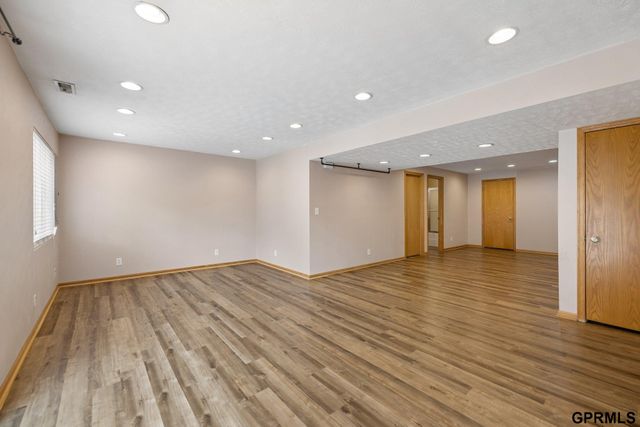 1247 Turtle Creek Road, Lincoln, NE 68521