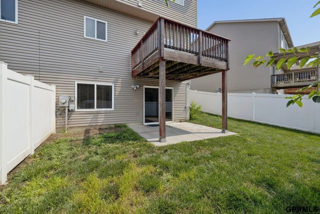 1247 Turtle Creek Road, Lincoln, NE 68521