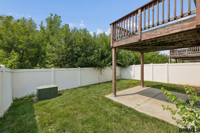 1247 Turtle Creek Road, Lincoln, NE 68521