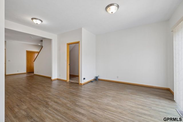 1247 Turtle Creek Road, Lincoln, NE 68521