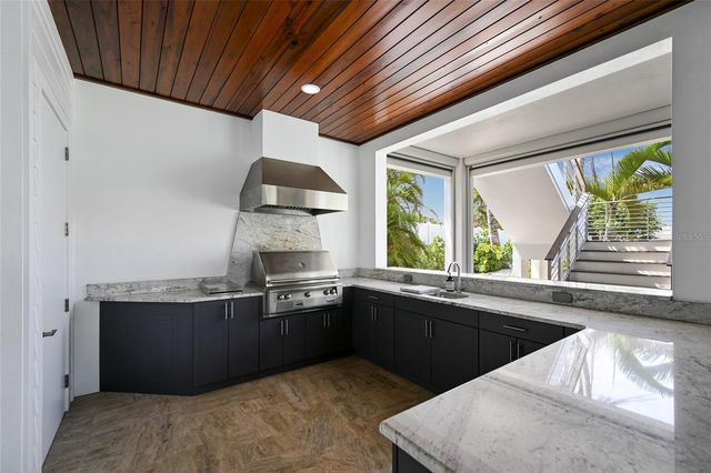 2110 PALMA SOLA BOULEVARD, Bradenton, FL 34209