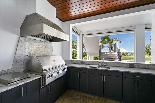 2110 PALMA SOLA BOULEVARD, Bradenton, FL 34209