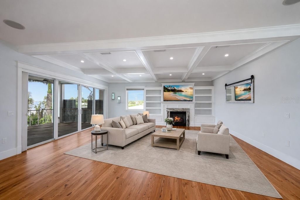 Image 13 of property listing at 2110 PALMA SOLA BOULEVARD, Bradenton, FL 34209