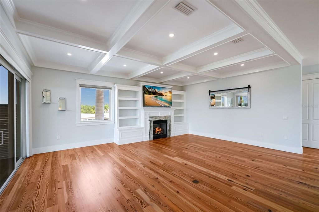 Image 17 of property listing at 2110 PALMA SOLA BOULEVARD, Bradenton, FL 34209