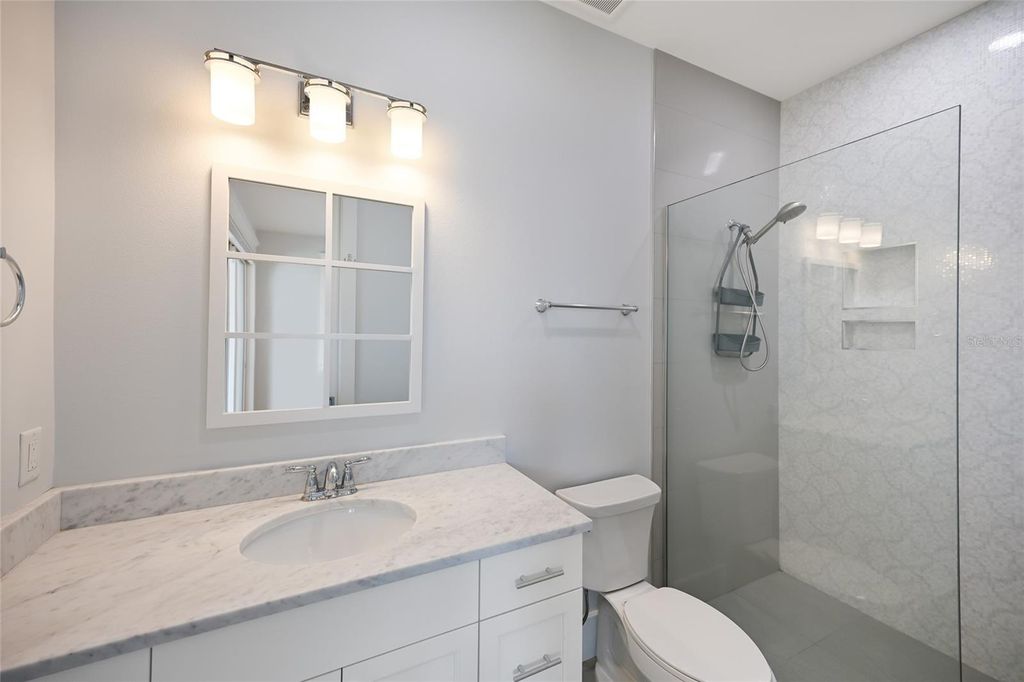 Image 75 of property listing at 2110 PALMA SOLA BOULEVARD, Bradenton, FL 34209