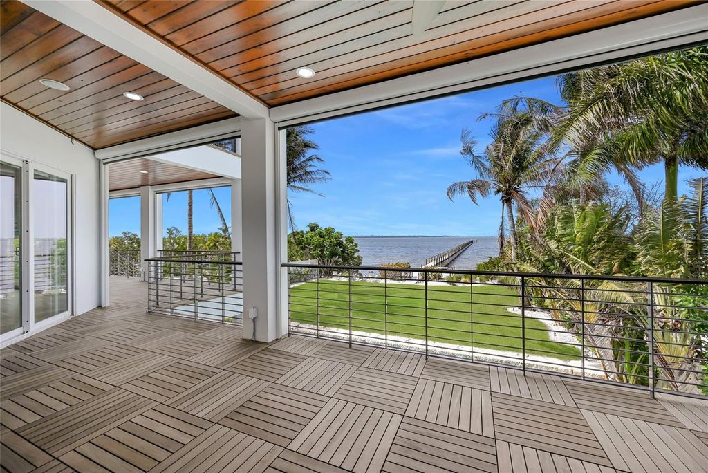 Image 77 of property listing at 2110 PALMA SOLA BOULEVARD, Bradenton, FL 34209