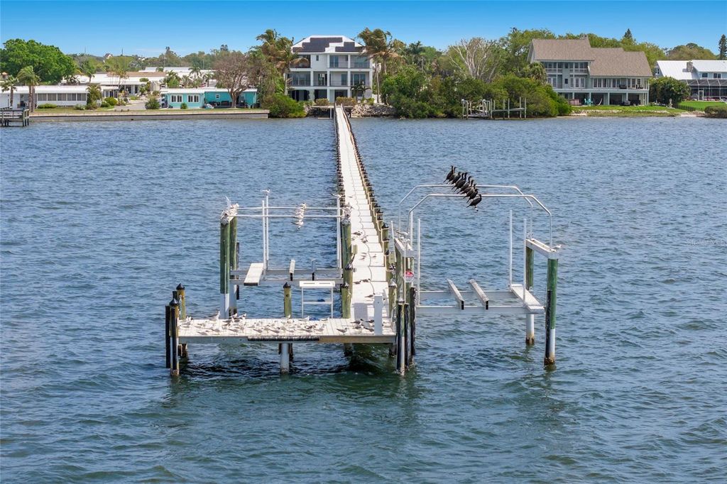 Image 88 of property listing at 2110 PALMA SOLA BOULEVARD, Bradenton, FL 34209