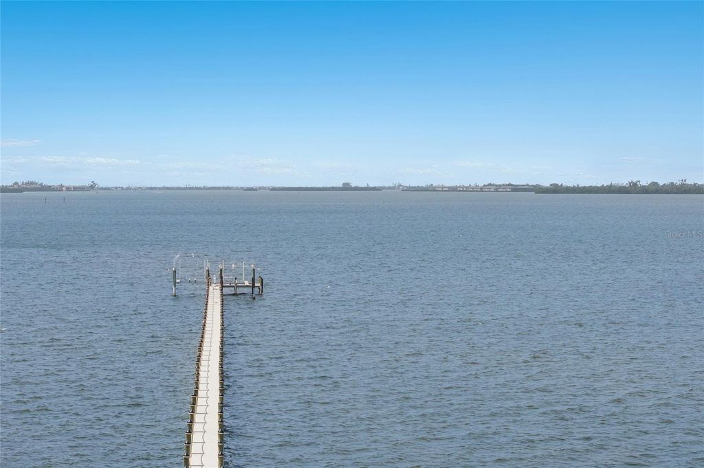 Image 90 of property listing at 2110 PALMA SOLA BOULEVARD, Bradenton, FL 34209