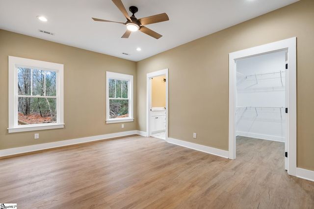 275A Paradise Vista Drive, Williamston, SC 29697