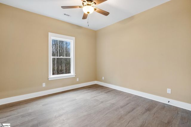 275A Paradise Vista Drive, Williamston, SC 29697