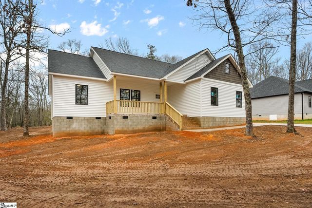 275A Paradise Vista Drive, Williamston, SC 29697