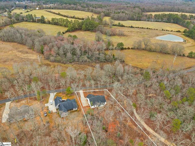 275A Paradise Vista Drive, Williamston, SC 29697
