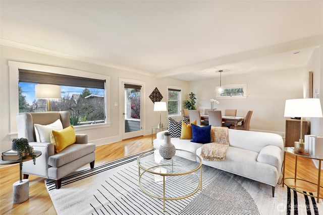 1910 N 38th Street, Seattle, WA 98103