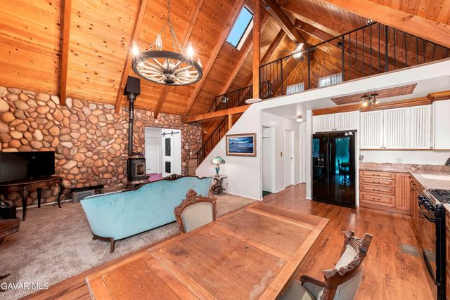 15134 Calle Verdad, Green Valley, CA 91390