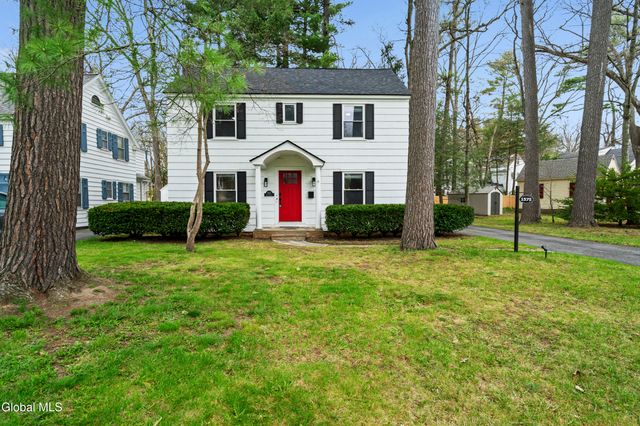 1575 Dean Street, Niskayuna, NY 12309
