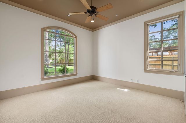 835 Echo Lane, Hedwig Village, TX 77024