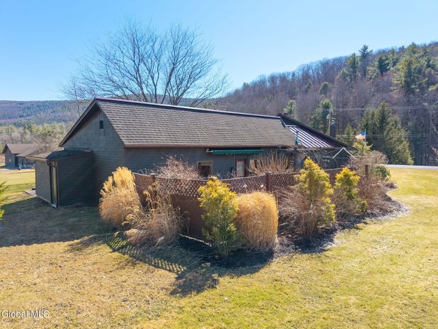 580 Ecker Hollow Road, Middleburgh, NY 12157