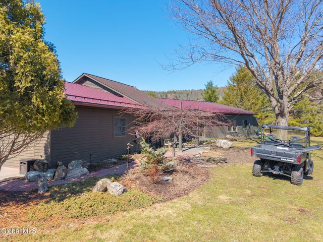 580 Ecker Hollow Road, Middleburgh, NY 12157