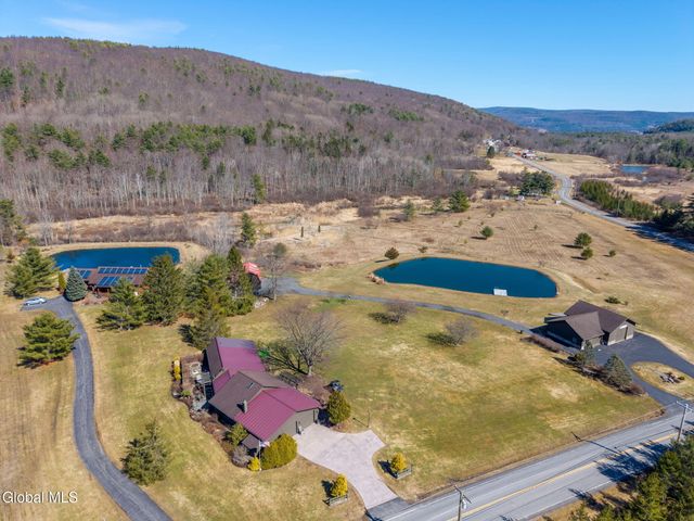 580 Ecker Hollow Road, Middleburgh, NY 12157