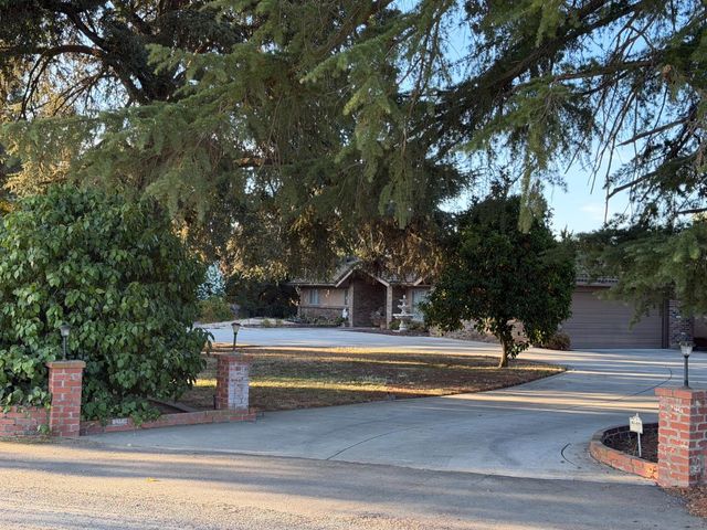 3754 Scottsdale Rd, Lodi, CA 95240