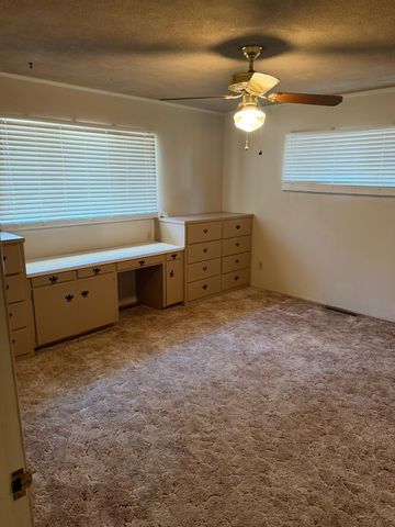 3754 Scottsdale Rd, Lodi, CA 95240