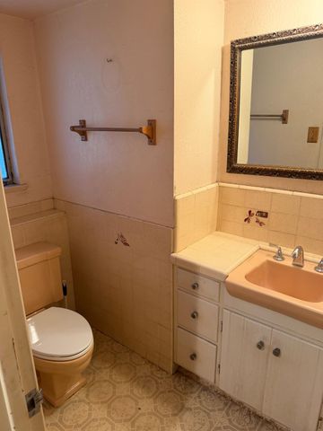 3754 Scottsdale Rd, Lodi, CA 95240