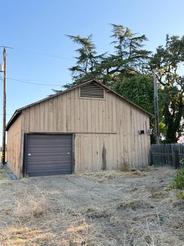 3754 Scottsdale Rd, Lodi, CA 95240
