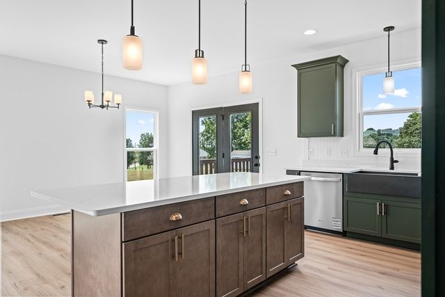 4535 Jack Dr, Cookeville, TN 38506