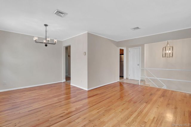 3273 5th Street, Oceanside, NY 11572