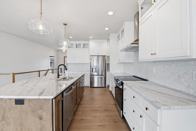 248 KERRIGAN DRIVE, Wrightstown, WI 54180