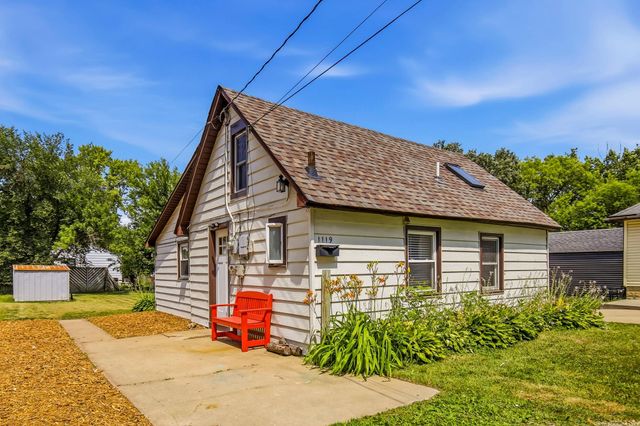1119 2nd Street NE, Rochester, MN 55906